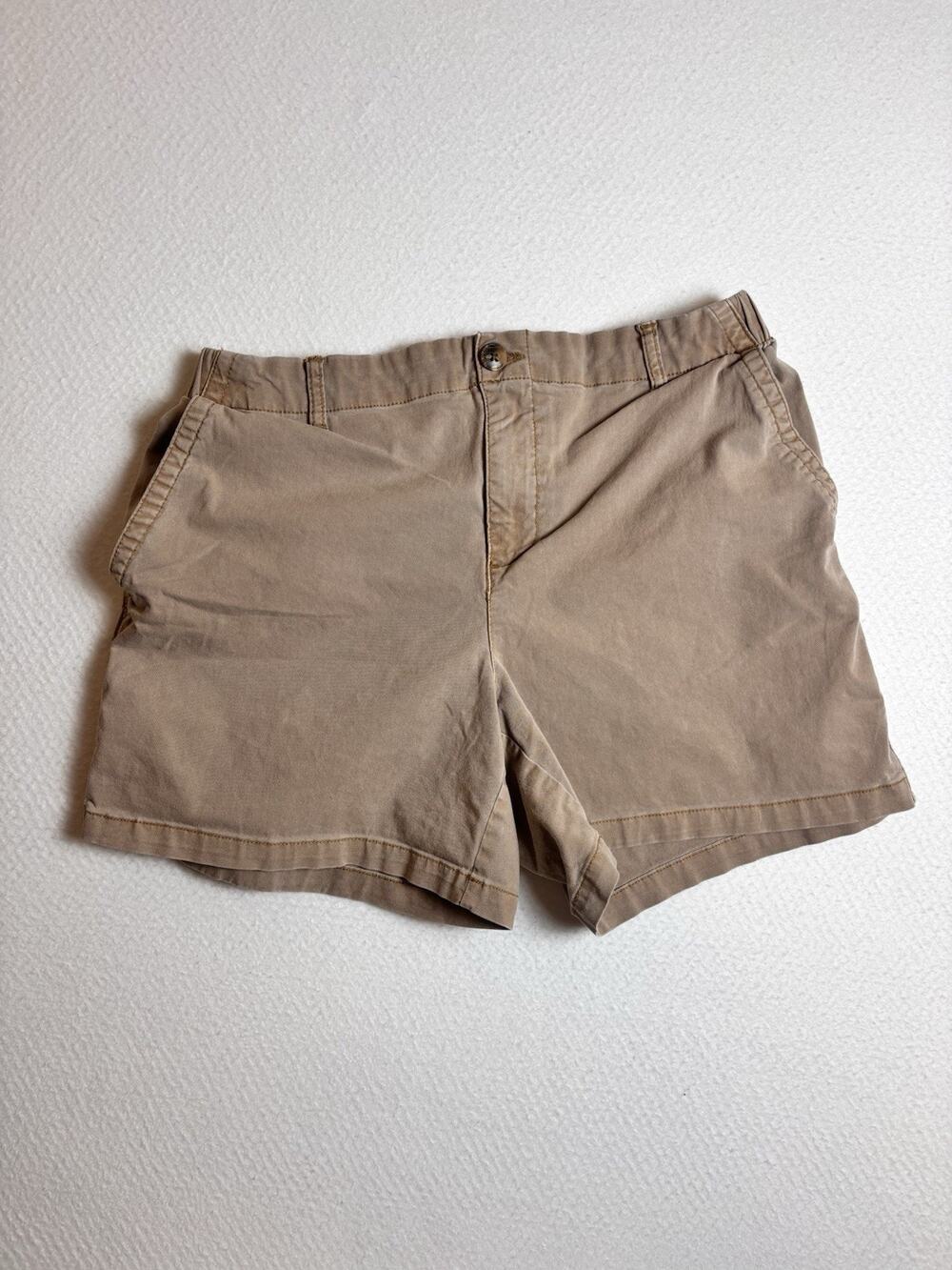 old navy tan chino shorts Size 10